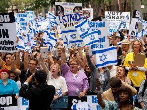 Israeli distinct brand of displeasure is rampant this summer on a double front: firstly, domestic malaise as caused by 
economical discontent, as well as internationally spawned distrust regarding a threatened position in the international 
playing field. The flotilla fiasco followed by the UN ruckus have made manifest the Israeli beleaguered mentality.