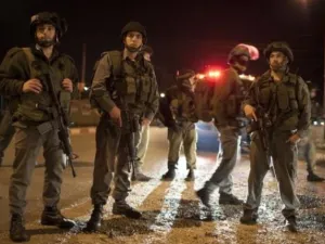 جنود اسرائيليون في الضفة الغربية