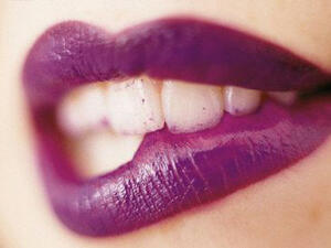 The Lebanese are fed up with violence and want to solve it with a National  Kissing Day.