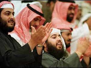 Kuwaiti married men more often than not will sport ring-free hands.
