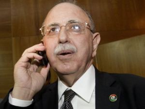 رئيس الوزراء الليبي عبد الرحيم الكيب 
