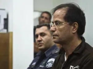 علي منصوري