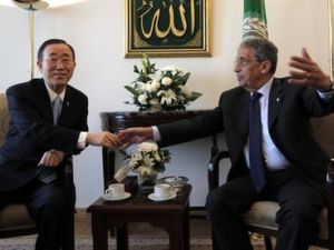 بان كي مون وعمرو موسى