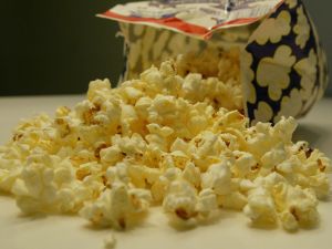 Many Jordanians are embarrassed by their country's (at least the Custom Departments) practice of levying a tax on
new movies according to 'value' : the result for the Jordanian pubic is a ban on new films. Ban now lifted, new movies will show starting today