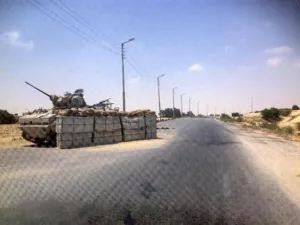 نقطة تفتيش عسكرية في شمال سيناء
