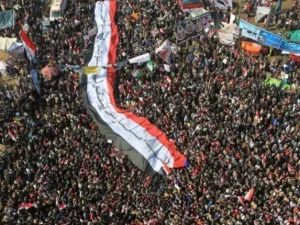 ارشيف/ متظاهرون في ميدان التحرير بمصر