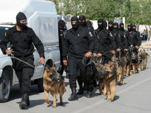 عناصر من قوات الامن التونسية 