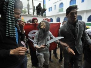 تصاعد تهديد الصحافيين بالقتل والهجمات على حرية التعبير في تونس