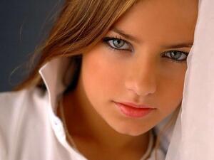 المرأة الجميلة 