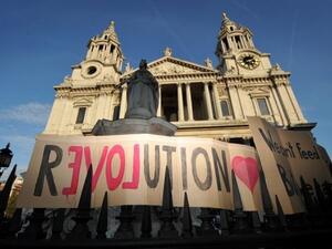 "الغاضبون" يواصلون تحركهم بالعالم 