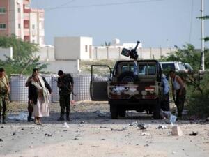 لقاعدة تتبنى الهجوم على قصر رئاسي في اليمن 