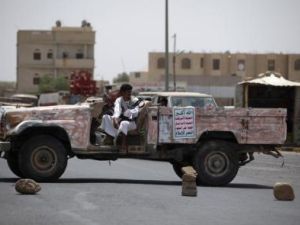 مسلح من الحوثيين الشيعة في صعدة بشمال غرب اليمن
