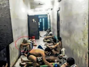 صورة مسربة تؤكد وجود الفلسطينيين المختطفين في سجن بمصر
