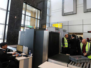 مصر ترحّل 23 سودانيا وإثيوبيا خالفوا قوانين الهجرة
