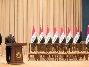 عبد المهدي غادر مع مرشحيه الجلسة بعد فوضى عمّت البرلمان
