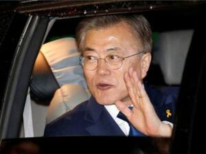 مون ابن لاجئ من كوريا الشمالية