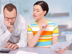 الصعوبات المالية أسبابها والإجراءات المطلوبة لحلها!