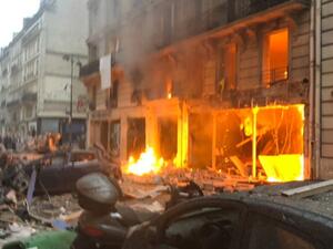 قالت الشرطة الفرنسية إن تسربا للغاز كان السبب وراء انفجار المخبز