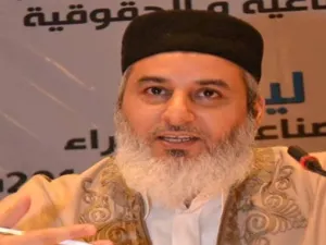  الشيخ الدكتور نادر السنوسي العمراني