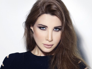 نانسي عجرم تُرّوج للمجموعة الجديدة من داماس "فرفشة" 