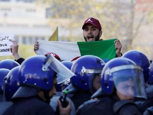 التظاهرات تغير المعطيات قبل شهرين من الانتخابات