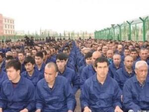 تركيا تطالب الصين بإغلاق معسكرات اعتقال المسلمين