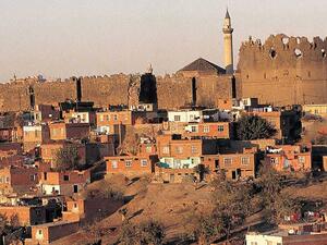 قلعة دياربكر 
