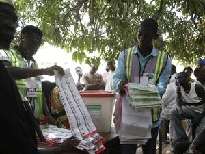 فرز الأصوات في الانتخابات الرئاسية في نيجيريا