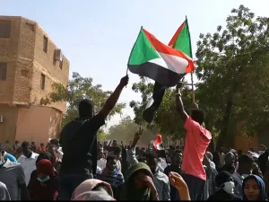تظاهرات تضامنا مع العاطلين عن العمل 
