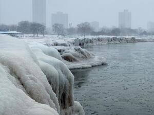 12 قتيلا في عاصفة قطبية تضرب ولايات اميركية

