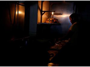 انقطاع الكهرباء يشل فنزويلا لليوم الثالث على التوالي

