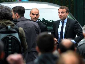 وزير الاقتصاد الفرنسي ايمانويل ماكرون