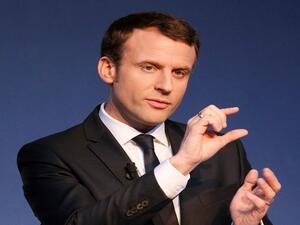 مرشح الرئاسة الفرنسية إيمانويل ماكرون
