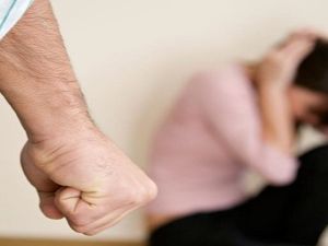 عصابة متهمة بالاستغلال الجنسي للفتيات بريطانيا