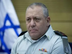 الرئيس السابق لهيئة أركان الجيش الإسرائيلي غادي أيزنكوت