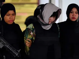 محاكمة امرأتين متهمتين باغتيال الأخ غير الشقيق لزعيم كوريا الشمالية
