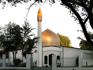 إعادة فتح مسجدي مدينة كرايست تشيريش