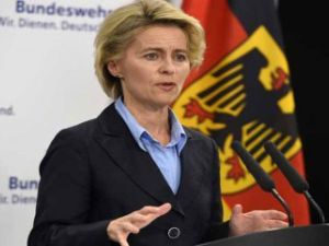 وزيرة الدفاع الألمانية أورزولا فون دير لاين 