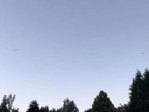 تتبع طائرة ركاب مدنية من طراز "Q400"