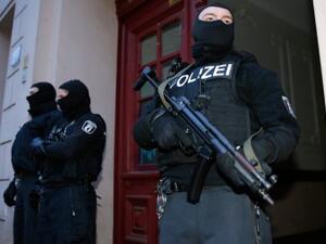 عناصر من الأمن الألماني