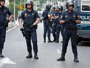 العثور على 120 جرة غاز معدة لتنفيذ اعتداء أو أكثر في برشلونة