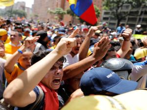 احتجاجات في فنزويلا