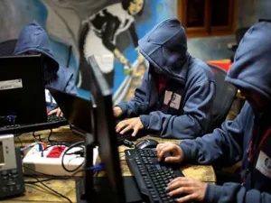 الولايات المتحدة سعت إلى نشر نسخة من فيروس الكمبيوتر ستاكس نت لمهاجمة برنامج كوريا الشمالية
