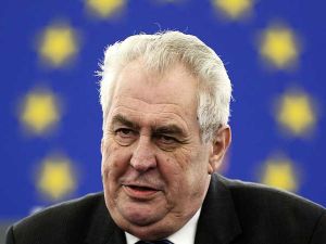 الرئيس التشيكي ميلوس زيمان