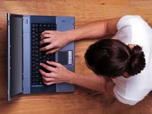 تونس تفرض رقابة صارمة على الانترنت