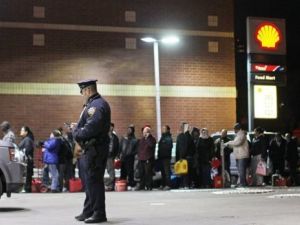 التهم ضد المهاجر البنغالي "عقائد الله"، الارهاب ودعم عصابة داعش ومحاولة تفجير نفق في نيويورك واستخدام أسلحة دمار شامل 