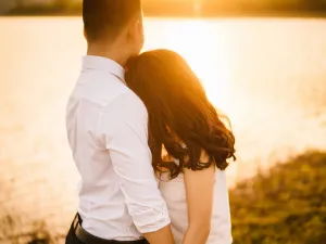 تعتبر علاقة الرجل الثور مع المرأة السرطان واحدة من أكثر العلاقات انسجامًا