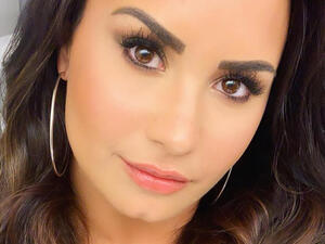  she is no longer triggered by other people's comments  (Source: ddlovato / Instagram) 