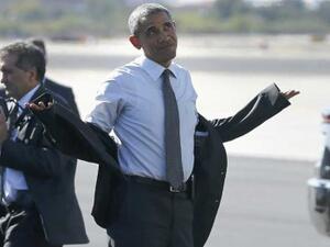 ايمائه ساخرة من اوباما 