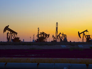 The Kurdish Regional Government in Iraq relies heavily on independent oil exports for funding, which has been slashed from plummetting oil prices. (Shutterstock)